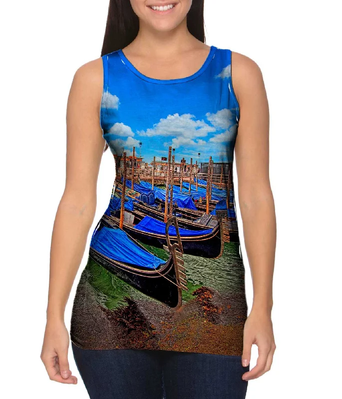Retro Design Ethnic Style Gondolas In Venice