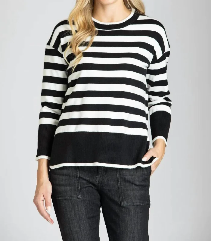 Bright Colors Street Cool Fun Stripe Wide Cuff Sweater In Black/white