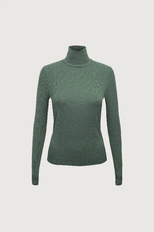 Personalized Design Urban Sense FINE KNIT TURTLENECK TOP