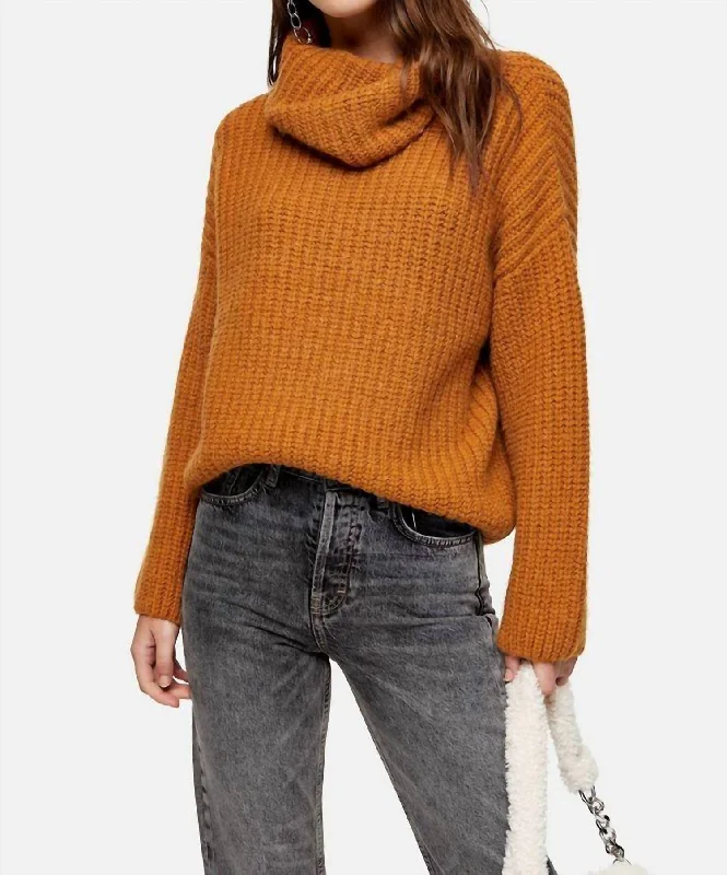Boutique Recommendation Denim Design Chunky Knit Turtleneck Relaxed Sweater In Brown