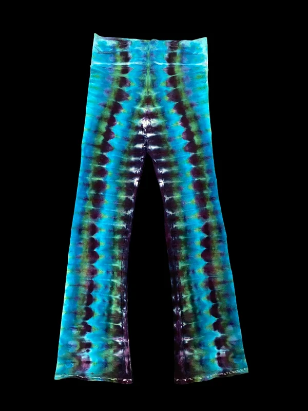 Classic And Versatile Thin Design Flared Leggings X-Large