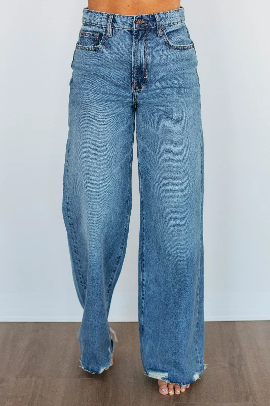Classic Color Modern Tailoring Nori Hidden Jeans - Medium Wash