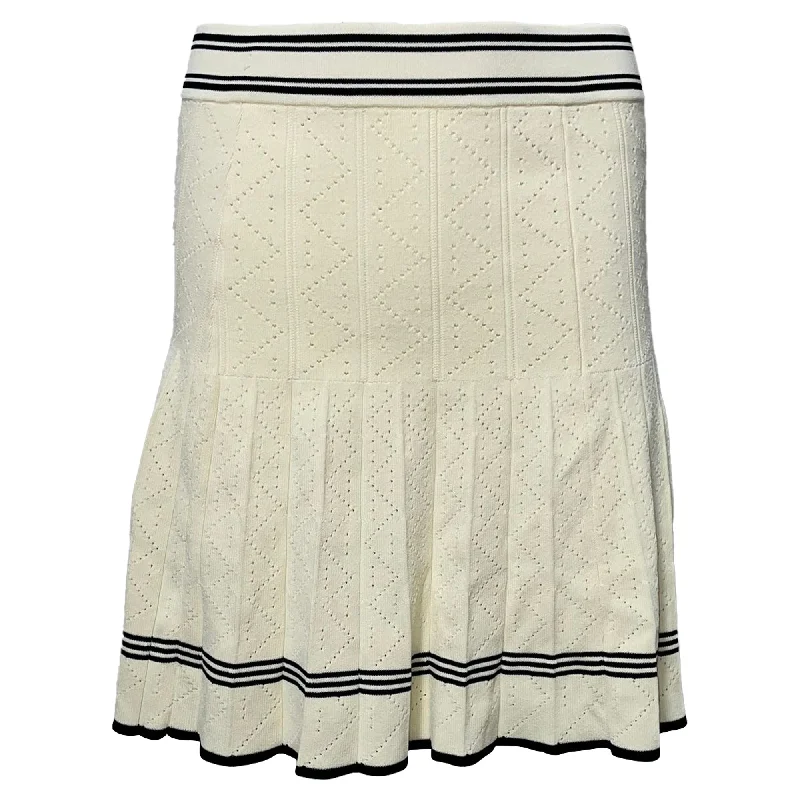 Avant-garde Design Exquisite Embroidery Sandro Paris Pleated Knit Mini Skirt in Ivory Viscose Avant-garde Design Exquisite Embroidery Sandro Paris Pleated Knit Mini Skirt in Ivory Viscose
