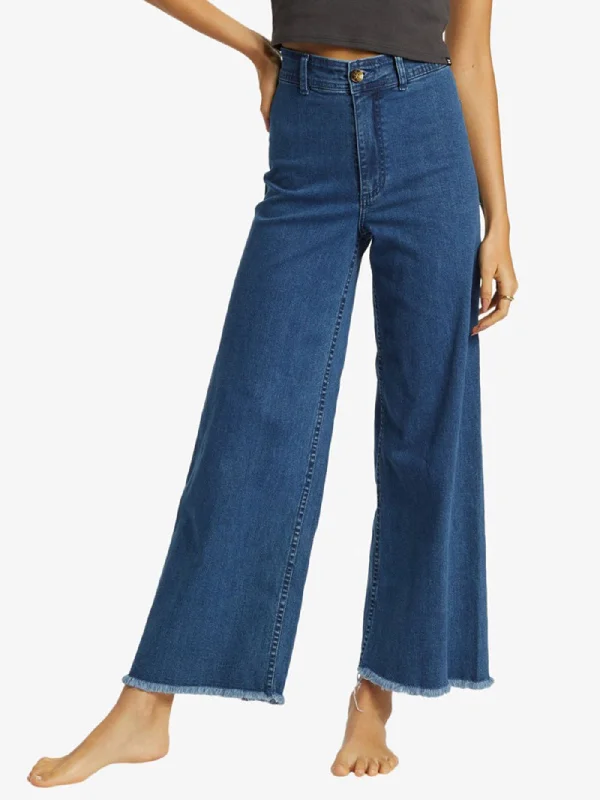 Practical Style Trendy Items Free Fall Indigo Jeans
