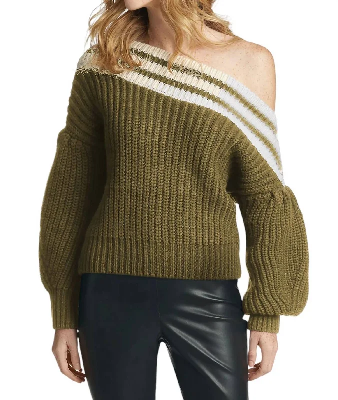 Retro Style Kit Knit Sweater In Olive/ivory