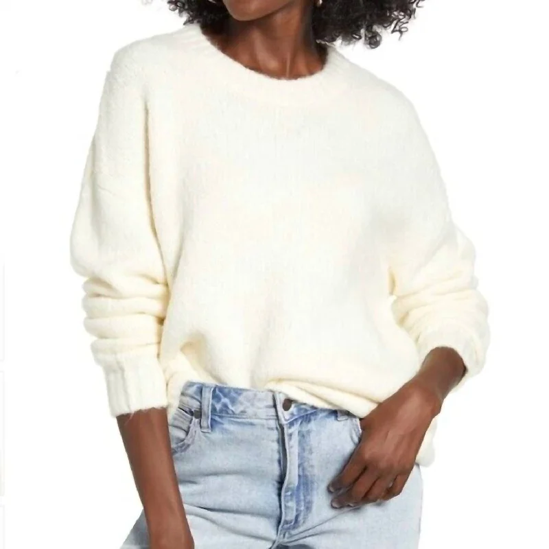 Street Style Women's Ribbed Trim Crew Neck Sweater In Ivory