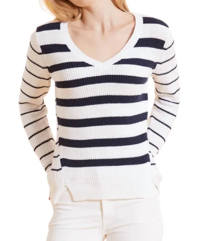 Personalized Wear Casual Street Cotton Striped Shaker Sweater In Navy