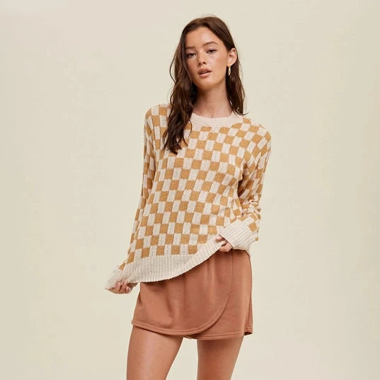 Personalized Outfit Short Design Women's Lightweight Checkered Pullover Sweater in Cream & Caramel