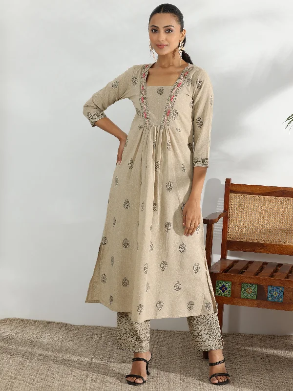 Elegant Design Romantic And Fresh Beige Printed Cotton Blend A-Line Kurta With Trousers Elegant Design Romantic And Fresh Beige Printed Cotton Blend A-Line Kurta With Trousers