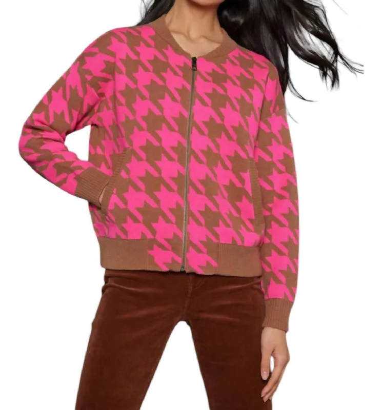 Luxury and fashionable Hound Around Sweater In Camel/neon Pink