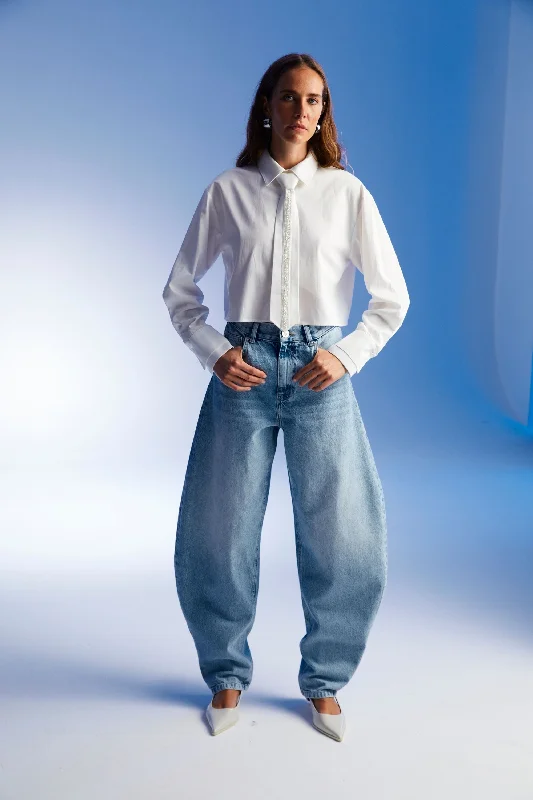 Age-reducing Style High Waisted Jeans