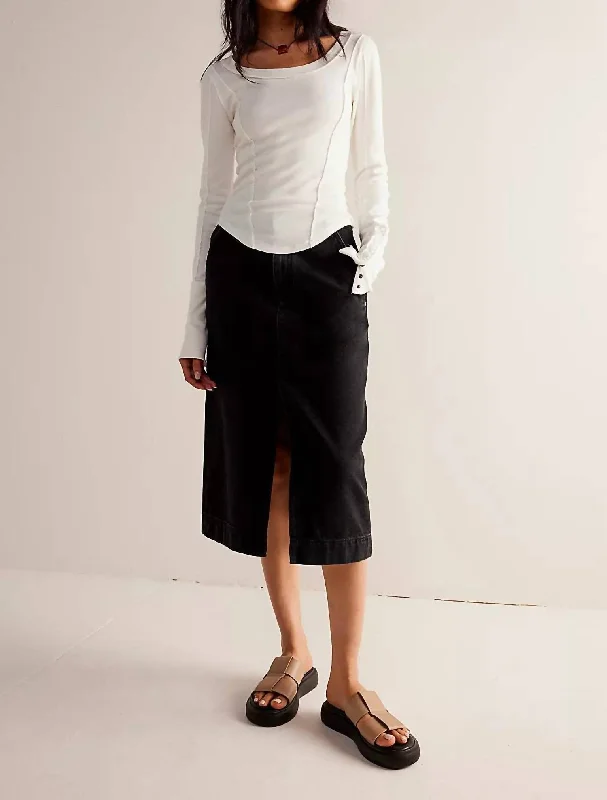 Comfortable And Cold-proof Simple And Comfortable Wild Roses Midi Denim Skirt In Black Comfortable And Cold-proof Simple And Comfortable Wild Roses Midi Denim Skirt In Black