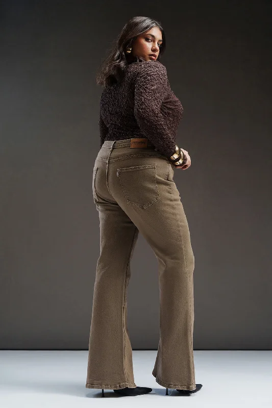 Personalized Series Youthful Driftwood Brown Curve Bootcut Jeans