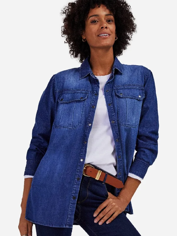 Classic And Versatile Versatile Items Daeme Organic Cotton Denim Shirt | Washed Indigo Classic And Versatile Versatile Items Daeme Organic Cotton Denim Shirt | Washed Indigo