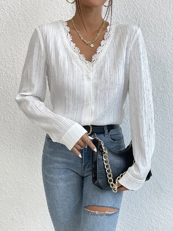 Independent design Lace Trim V-Neck Long Sleeve Shirt