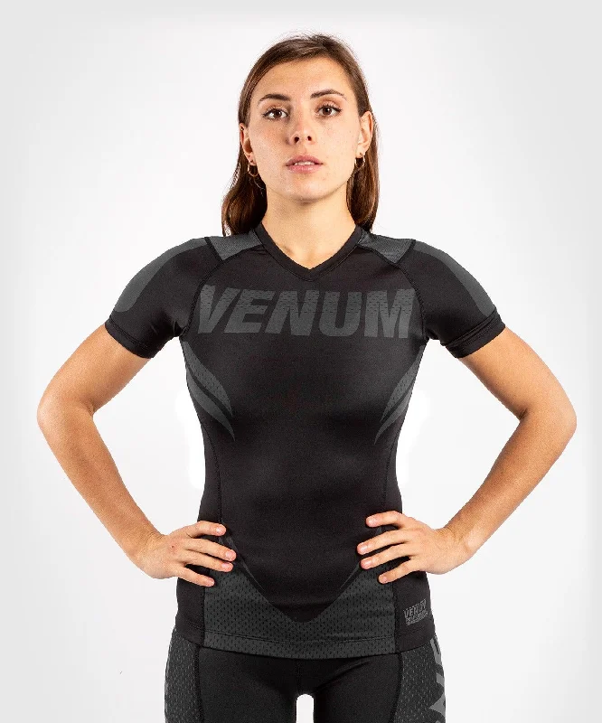 Sports Vitality Style Venum ONE FC Impact Rashguard - short sleeves - for women - Black/Black