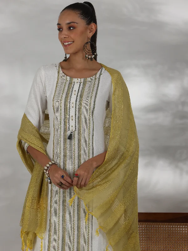 Elegant Design New Products Off White Printed Cotton Blend Straight Suit With Dupatta