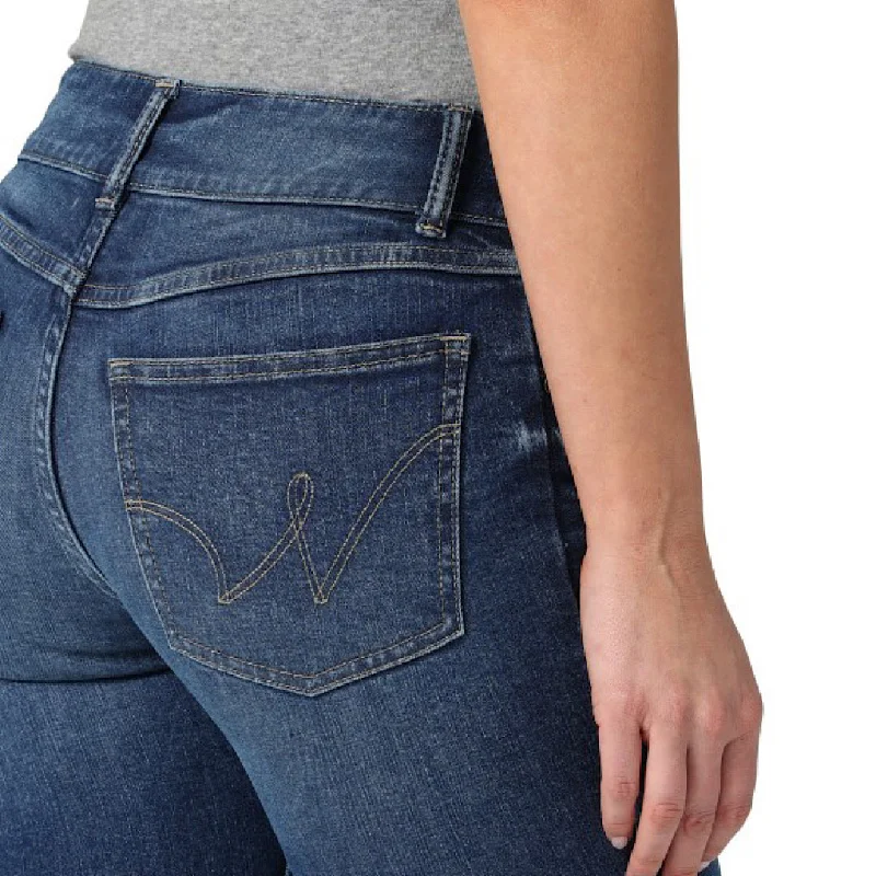 Cool Summer Ladies Wrangler Mid Rise Bootcut