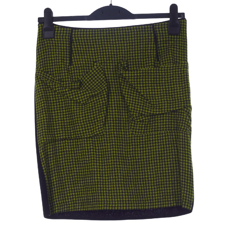 Modern Tailoring Wearable At Home Or Out See By Chloe Wool Mix Skirt Check Pattern Green and Black UK SIze 10 Modern Tailoring Wearable At Home Or Out See By Chloe Wool Mix Skirt Check Pattern Green and Black UK SIze 10