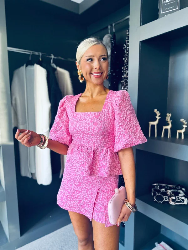 Age-reducing Style Fresh And Capable Hailey Top & Skort Set Pink