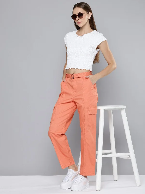 Must-have For Fashion Relaxed And Casual Women's Mid Rise 94 Baggy Fit Jeans