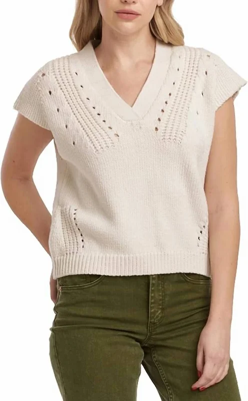 Fashionable and versatile Una Sweater Top In Ivory