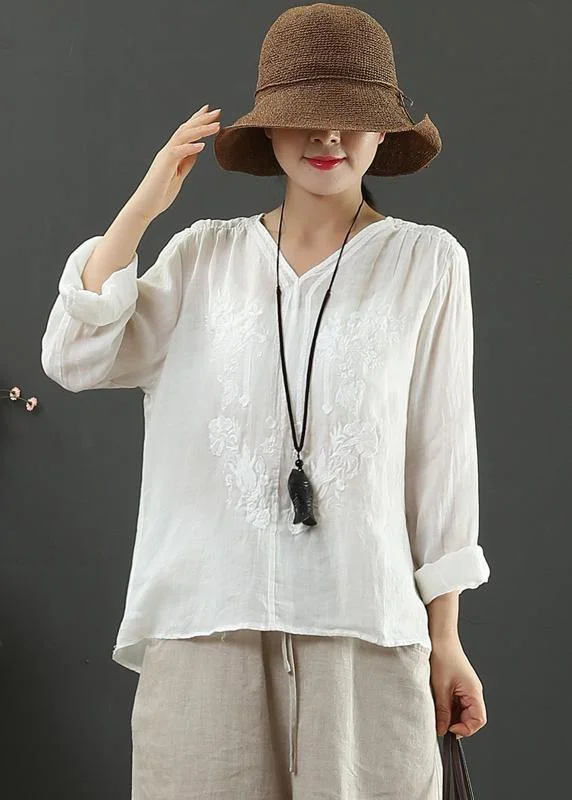 New Products Outdoor Trend Handmade White Embroidery Shirts V Neck Box Spring Shirts New Products Outdoor Trend Handmade White Embroidery Shirts V Neck Box Spring Shirts