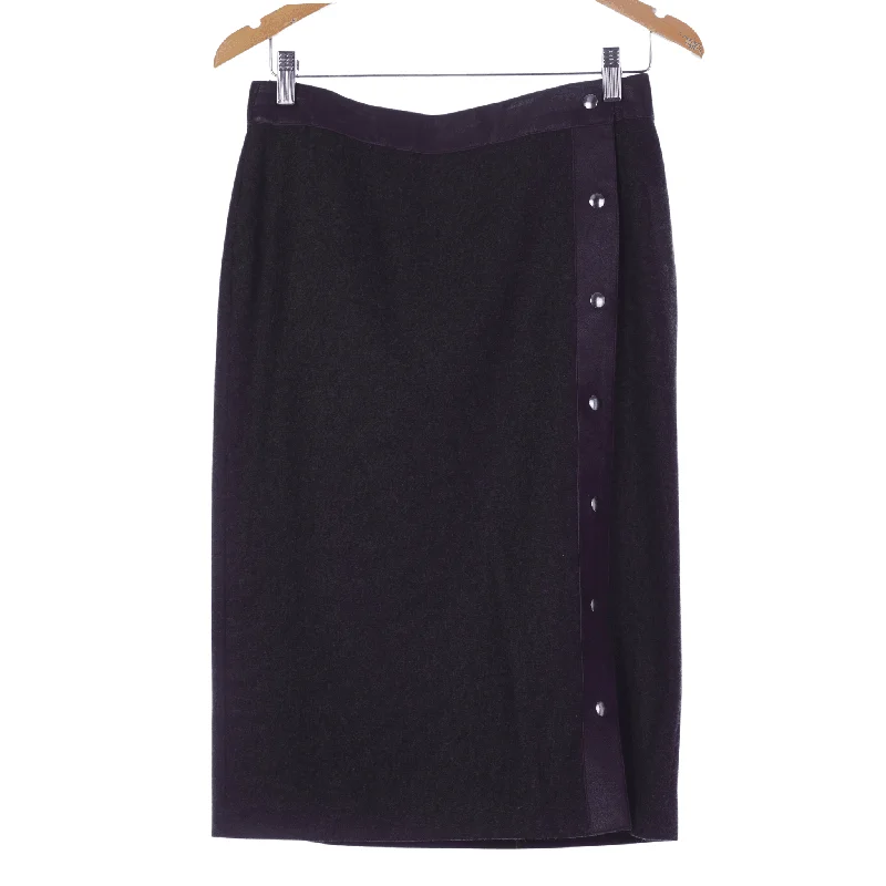 Autumn Selection Boutique Recommendation Dolce & Gabbana Grey Wool Skirt with Leather Detail UK Size 10 Autumn Selection Boutique Recommendation Dolce & Gabbana Grey Wool Skirt with Leather Detail UK Size 10