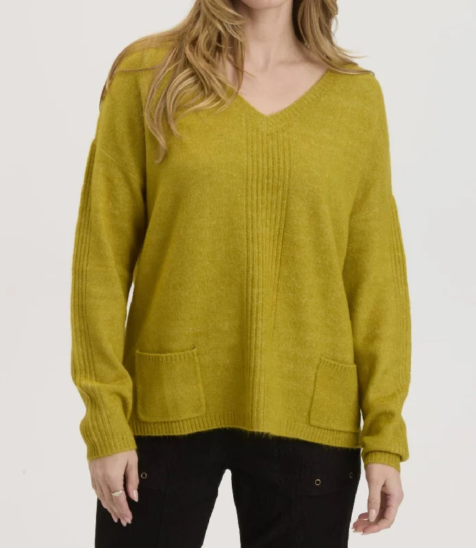 Nightclub Style Gresham V-Neck Sweater In Bancha Tea