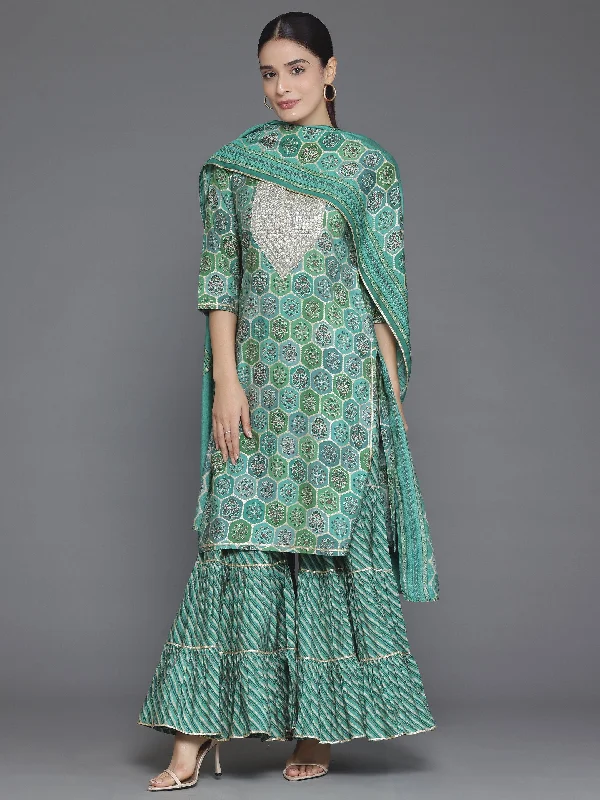 Printed pattern Green Printed Silk Blend Straight Suit With Dupatta