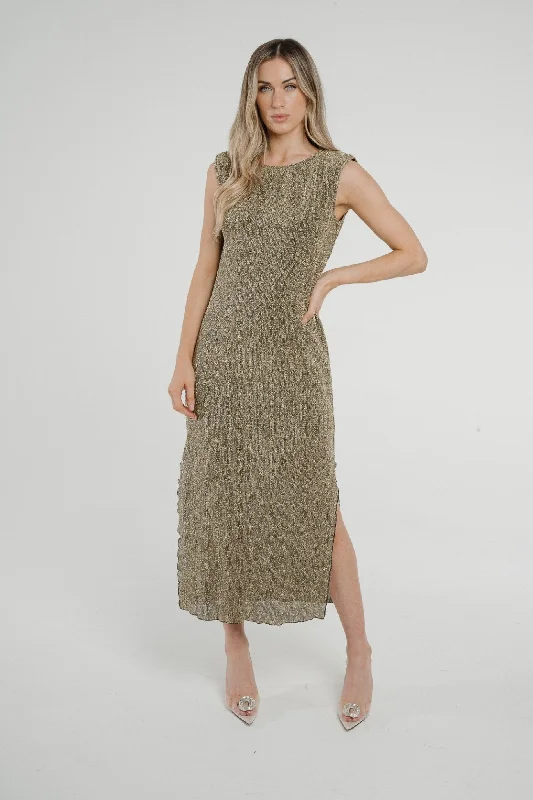 Personalized Wear Frankie Sleeveless Dress In Gold Sparkle
