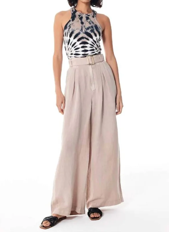 Classic And Versatile Thin Design Hope Trouser In Sandstone