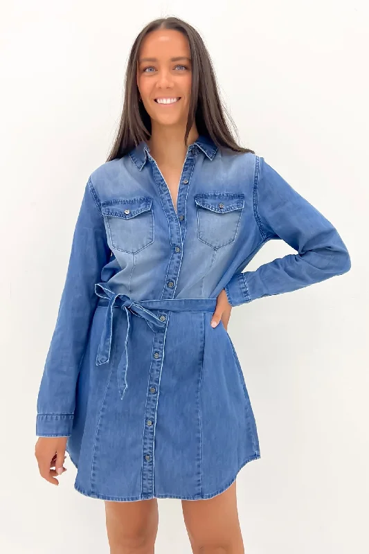 Celebrity Picks Casual Style Lorelai Denim Mini Dress Mid Blue