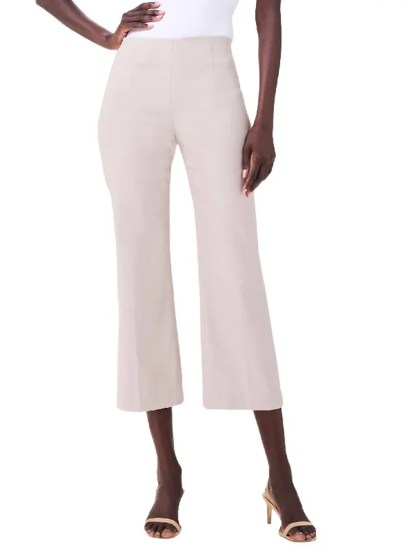 Basic Version High-quality Fabrics Polished Wonderstretch Wide-Leg Crop Trouser In Cobblestone