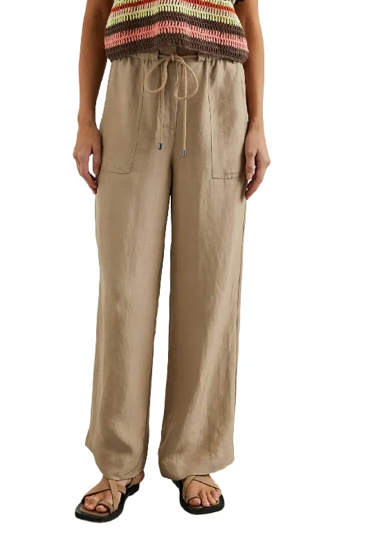 Short skirt design Ryan Pants In Safari