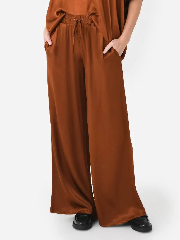 Classic Style Romantic Data Wide Leg Pant In Rich Brown