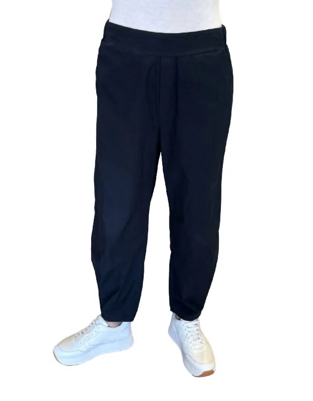 Youthful Street Fashion Casual Style Women's Pleated Hem Trousers In New Navy