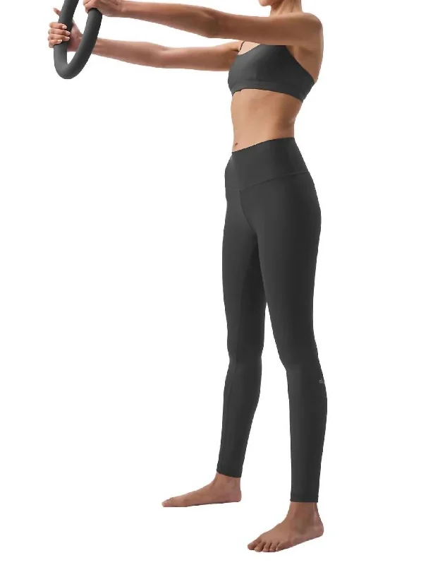 Celebrity Style Classic Series 7/8 High-Waist Airlift Legging In Anthracite